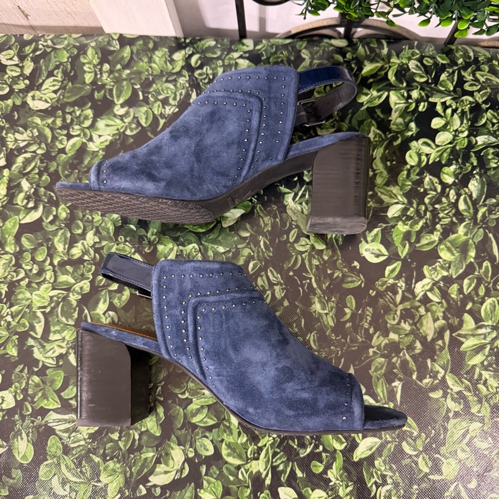 Donald J. Pliner Dark Blue Open-Toe Block Heels - Picture 13 of 14